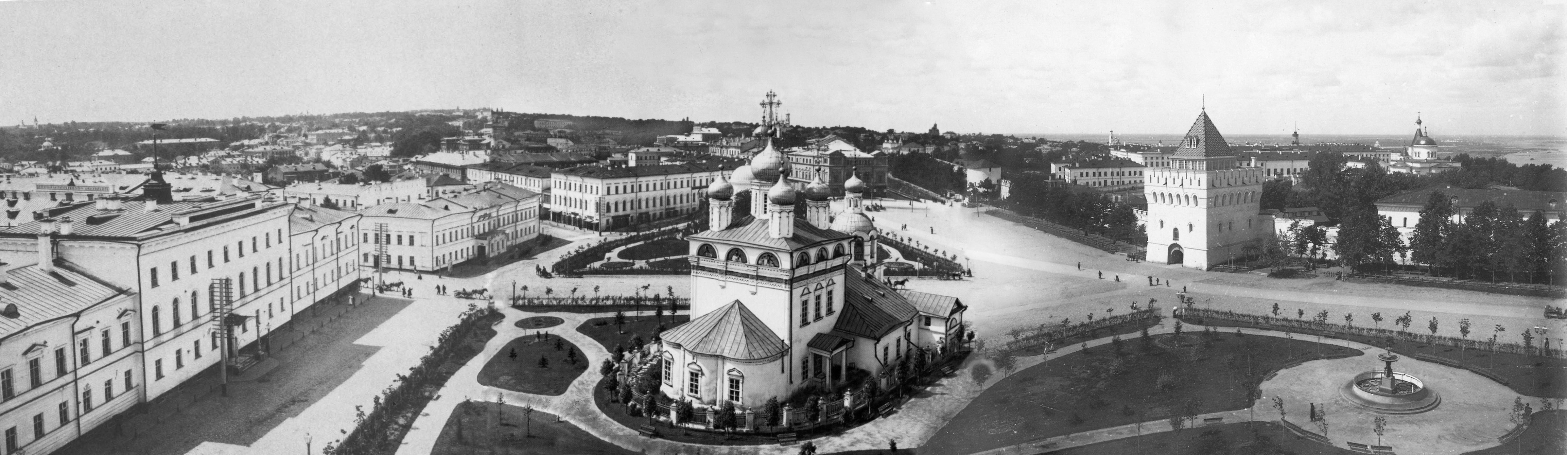 Нижний Новгород. Панорама Благовещенской площади и окрестностей. 1890 г. Фото: М. П. Дмитриев