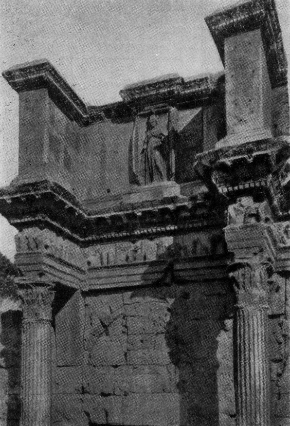 23. Рим. Проходной форум, конец I в. н. э. Реконструкция, фрагмент стены форума