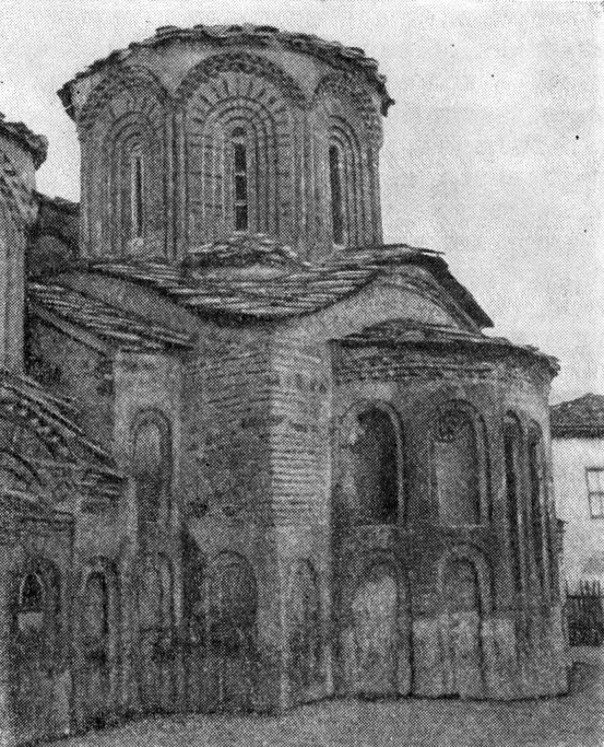 Церковь в Велюсе