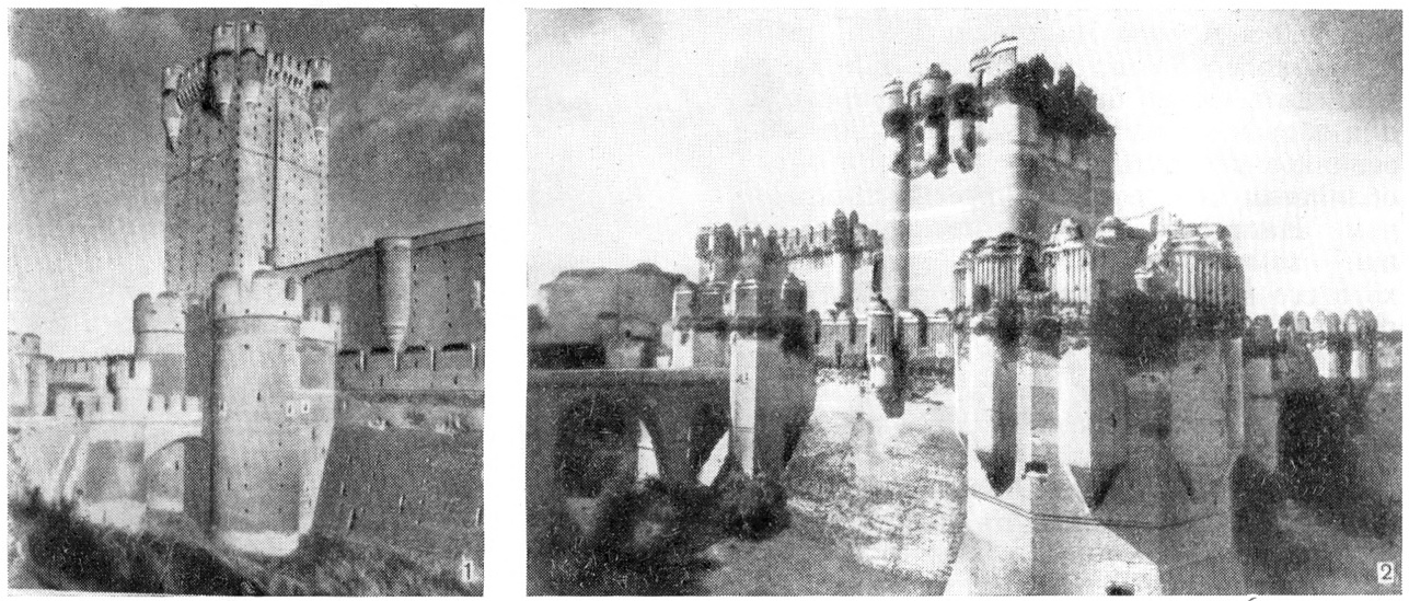 6. Замок Медина дель Кампо, после 1440 г., архитекторы Фернандо Кареньо и Алонсо Ниэто (1); замок Ла Кока, конец XV в. (2)