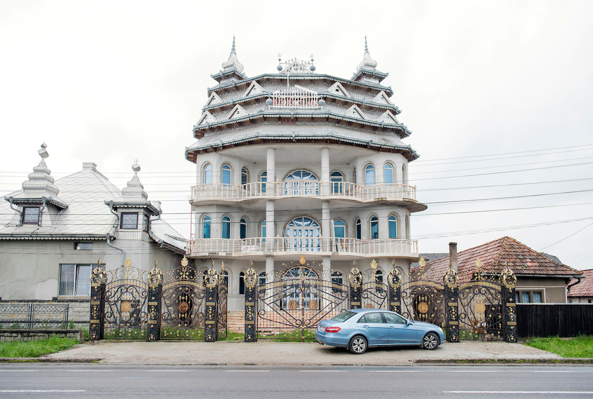 Проект Arquitectura libre. Вернакулярная архитектура в Трансильвании. © Adam Wiseman