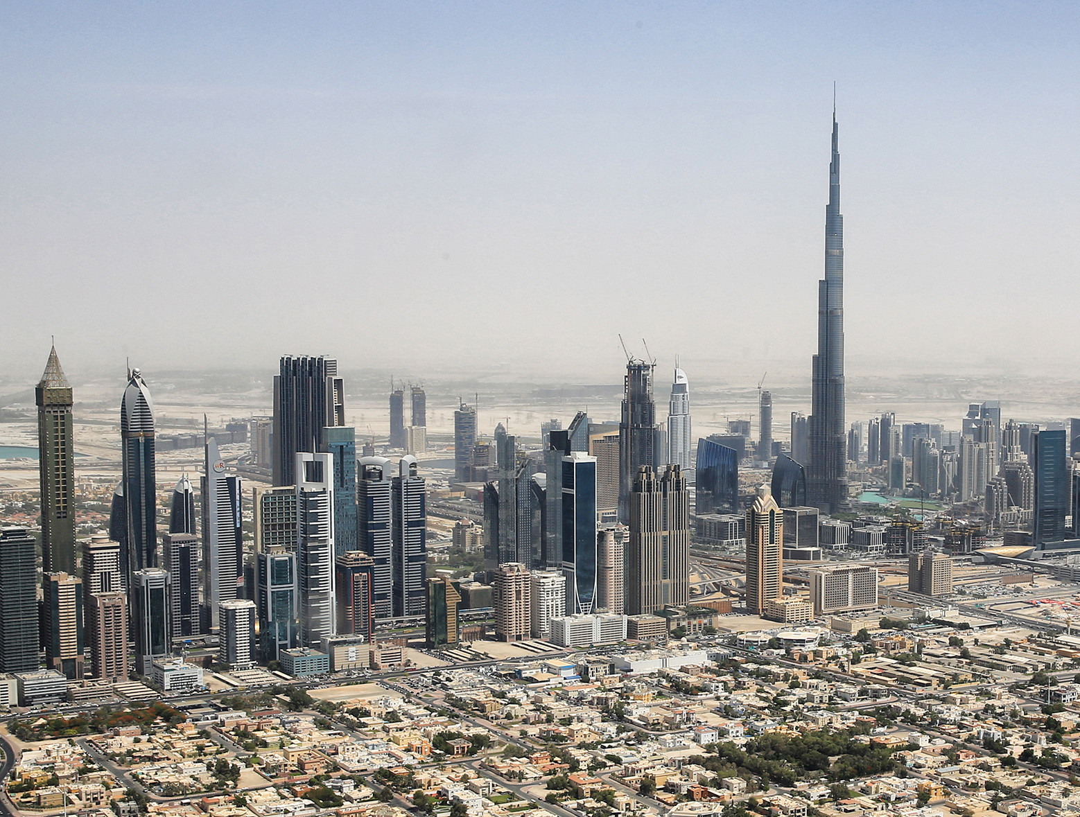 Аэрофотосъемка скайлайна центральной части Дубая. Фото: Tim.Reckmann. 2015. Источник: Wikimedia Commons