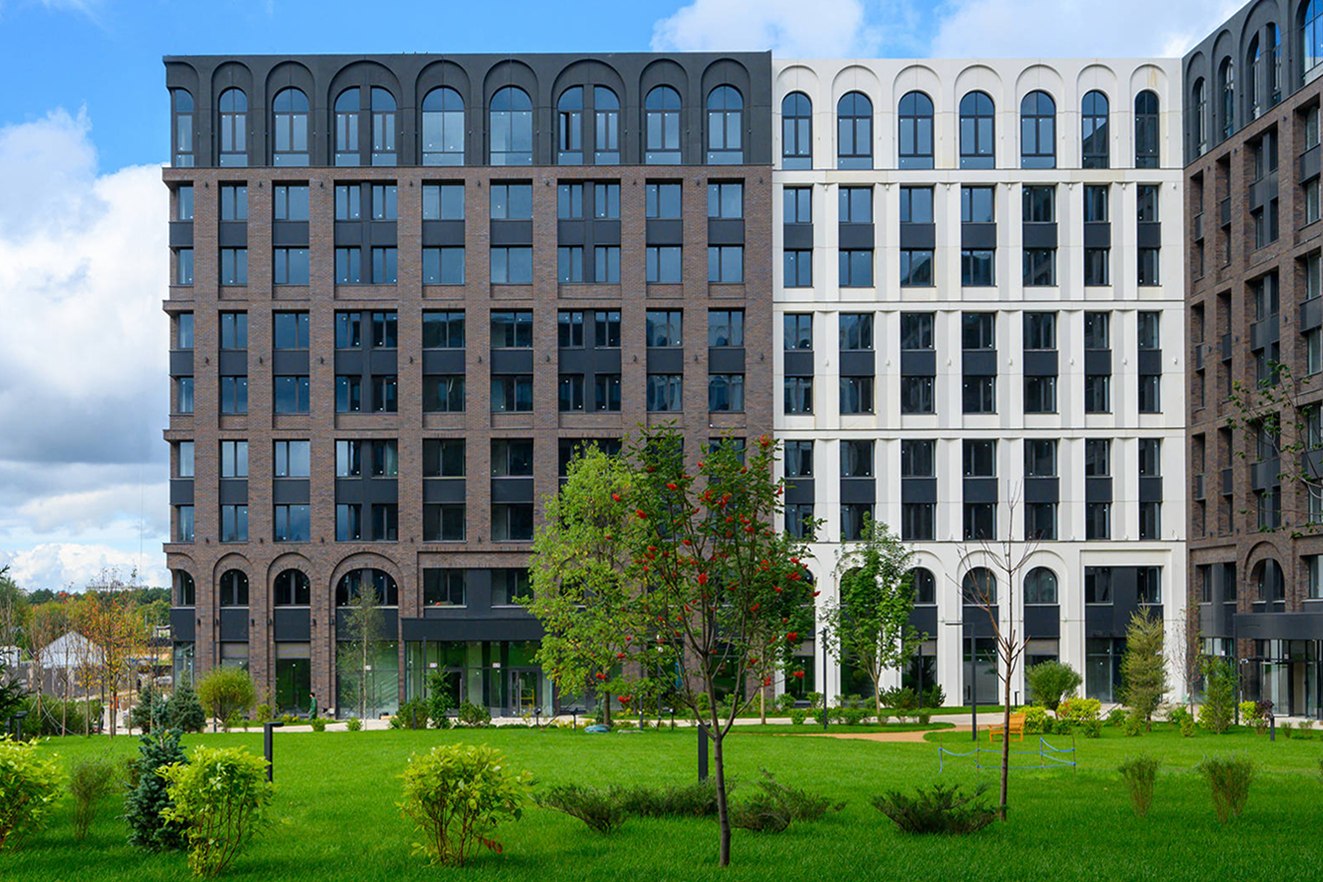 Клубный квартал Skolkovo ONE, Одинцовский г.о., пос. Заречье. © архитектура — Apex Project Bureau, девелопер — IKON Development