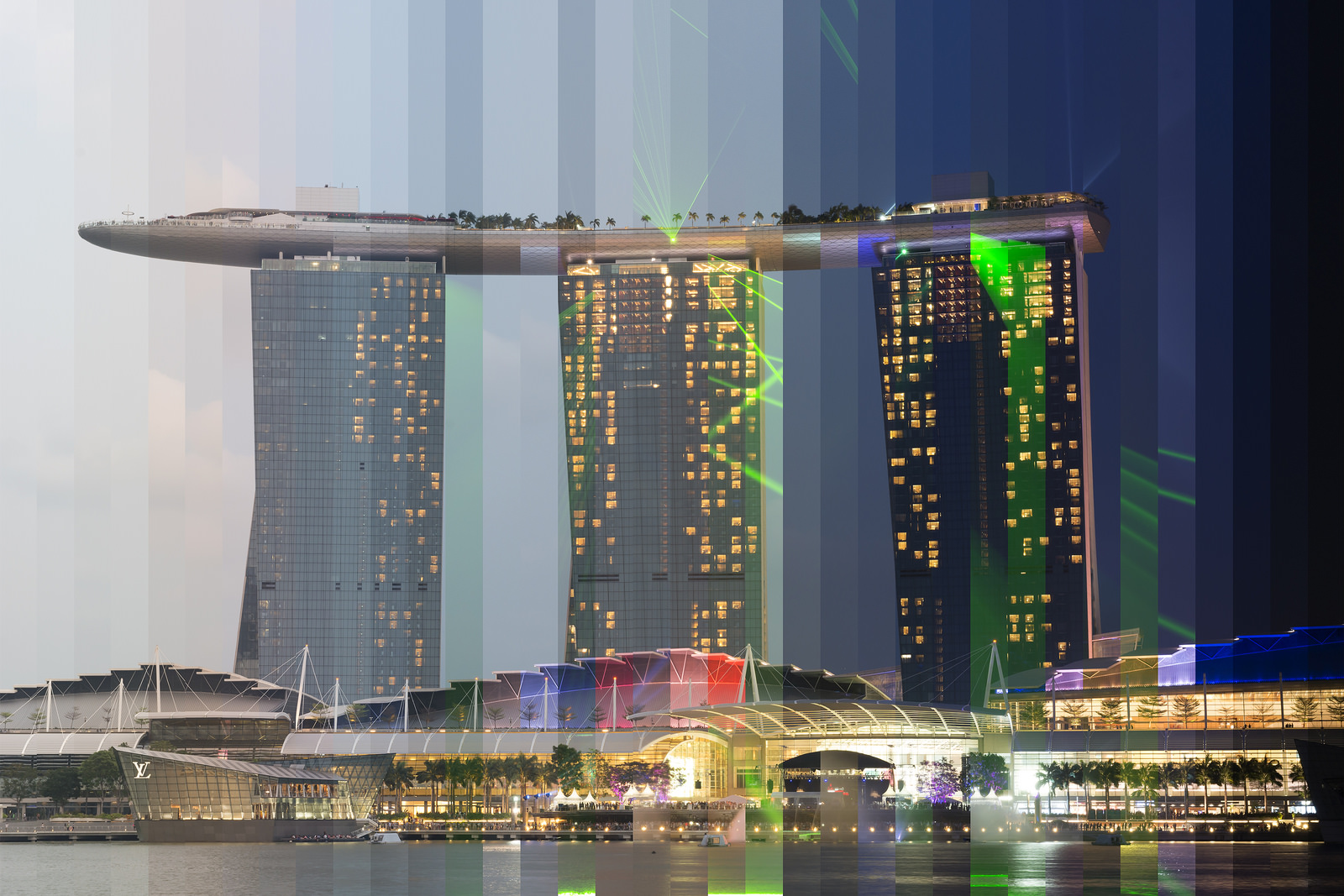 © Richard Silver. Гостиница и казино на берегу Marina Bay в Сингапуре | Marina Bay Sands, Singapore