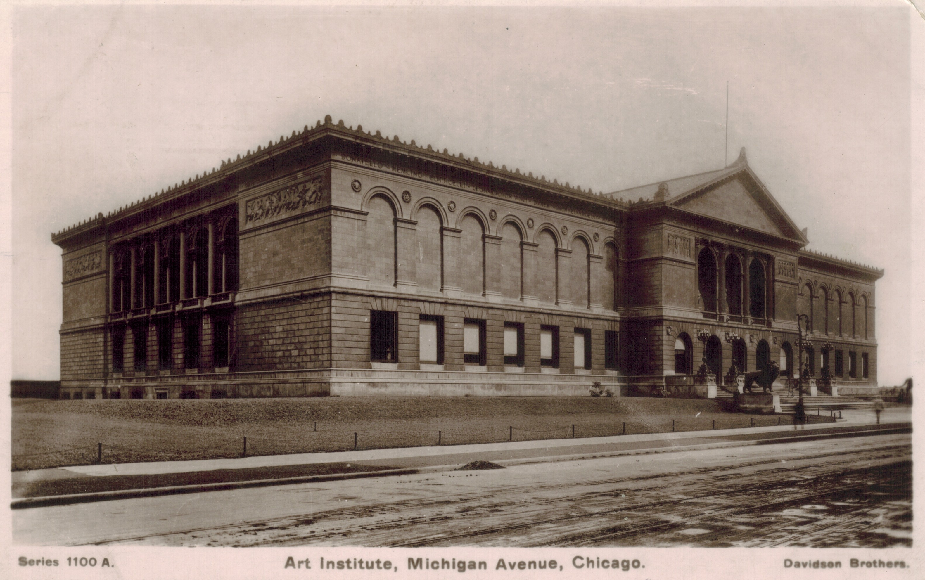 Здание Чикагского института искусств. Почтовая открытка примерно 1907 г.
