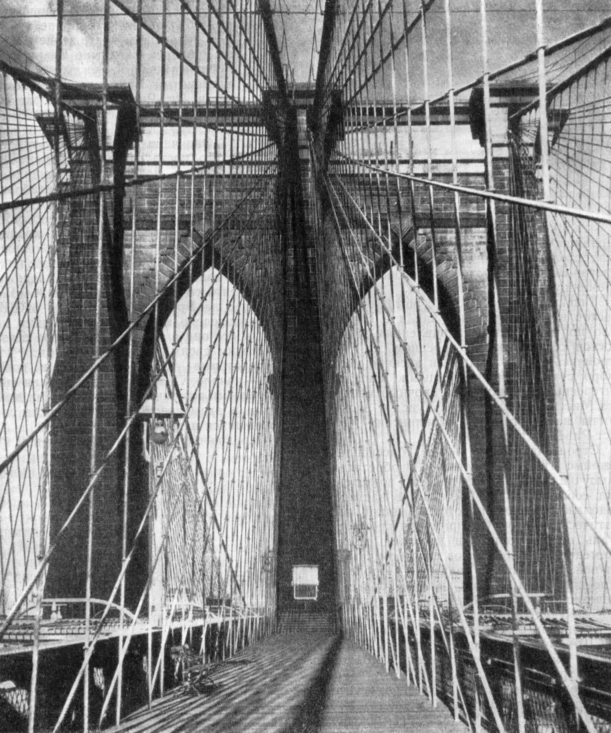 6. Бруклинский мост в Нью-Йорке, 1867—1883 гг. Джон и Вашингтон Реблинг