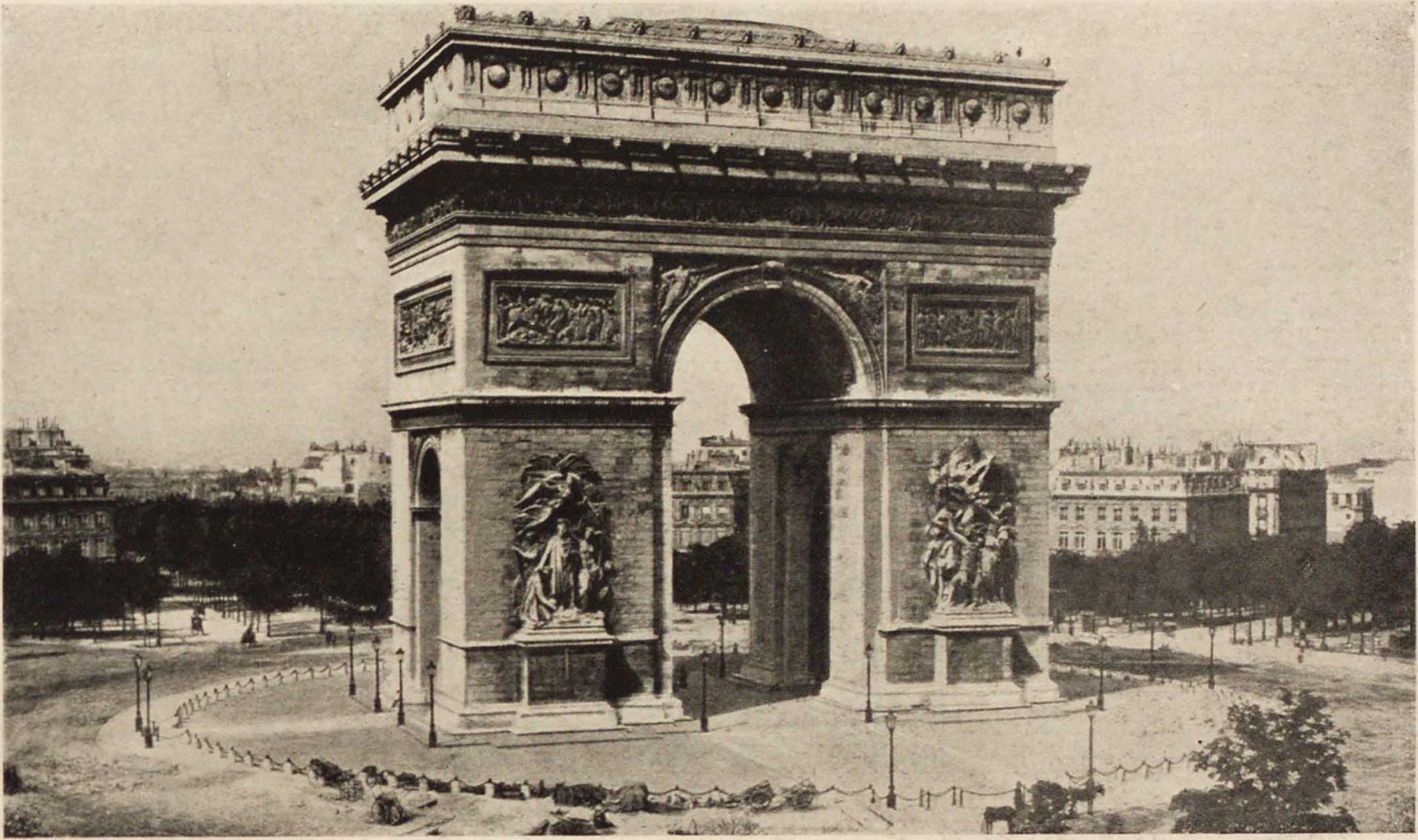 118 и 119. Триумфальная арка на площади Звезды. L’Arc de Triomphe