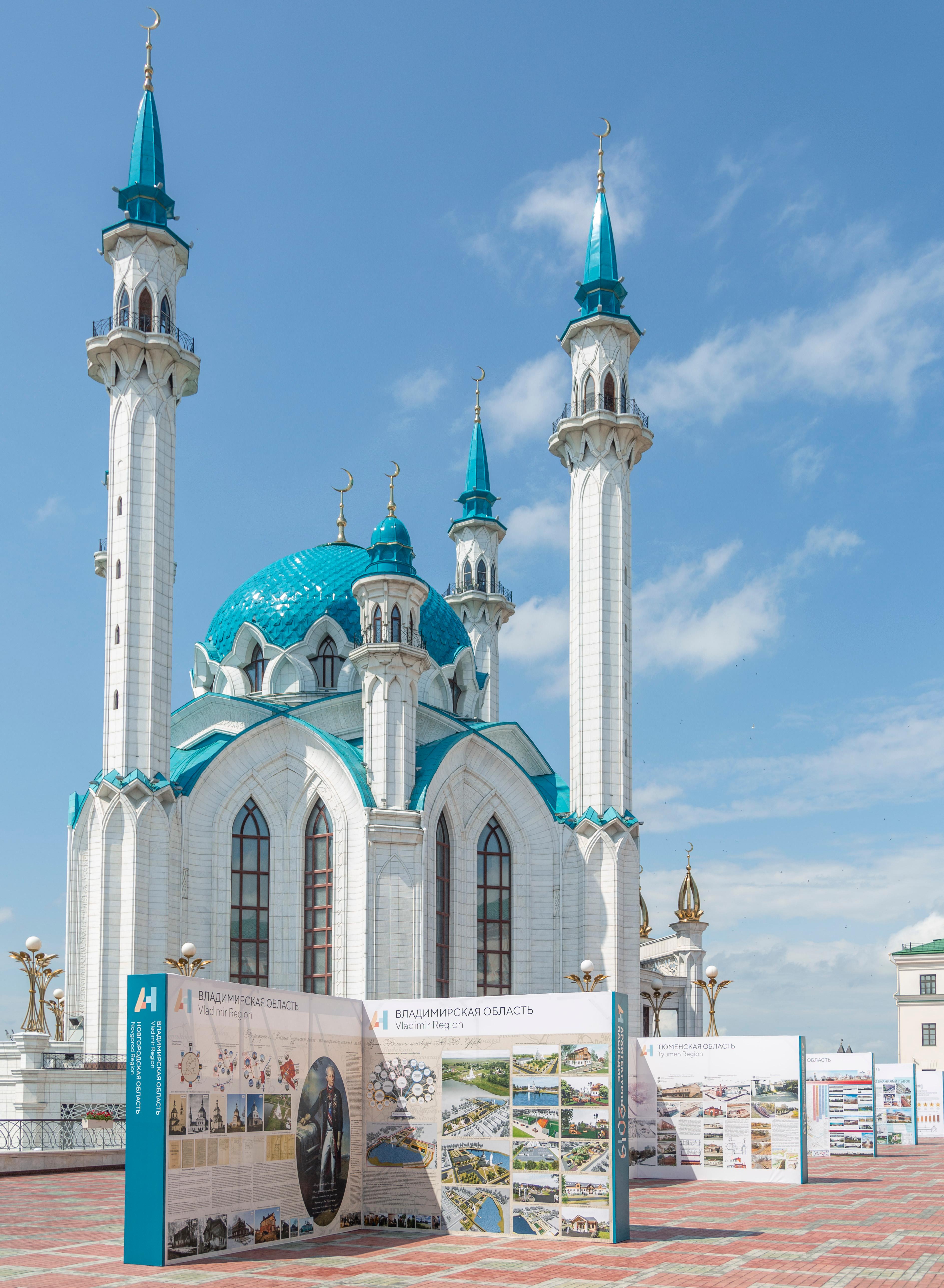 Фото с фестиваля «Архитектурное наследие 2019» (Казань)