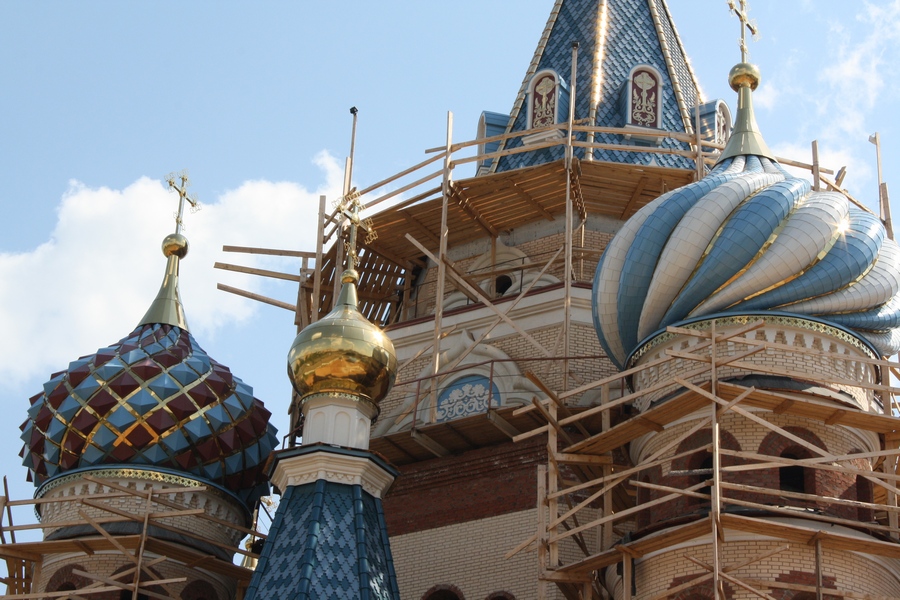 Храм Иверской иконы Божьей матери в Ижевске, возводимый строительной компанией «Крафтпласт»