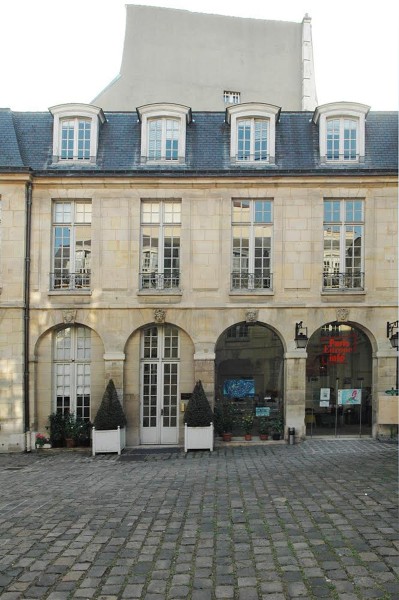 Hôtel de Coulanges, 35-37 rue des Francs Bourgeois