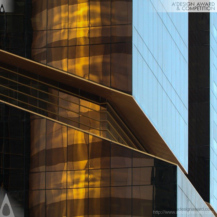 Платиновая награда в категории «Архитектура, строительство и структурное проектирование». Golden West Bay Office Tower. Архитектурное бюро: MZ Architects. 2012