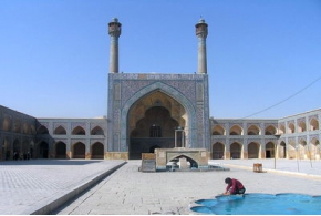 Архитектура средневекового Ирана середины VII — XIV веков