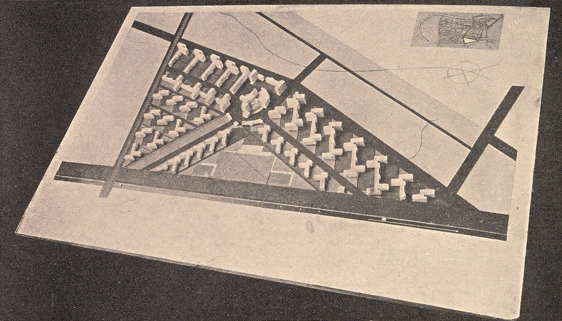 Планировка жилого коммунального городского квартала. Работа студента И. В. Ламцева, 1926 г.