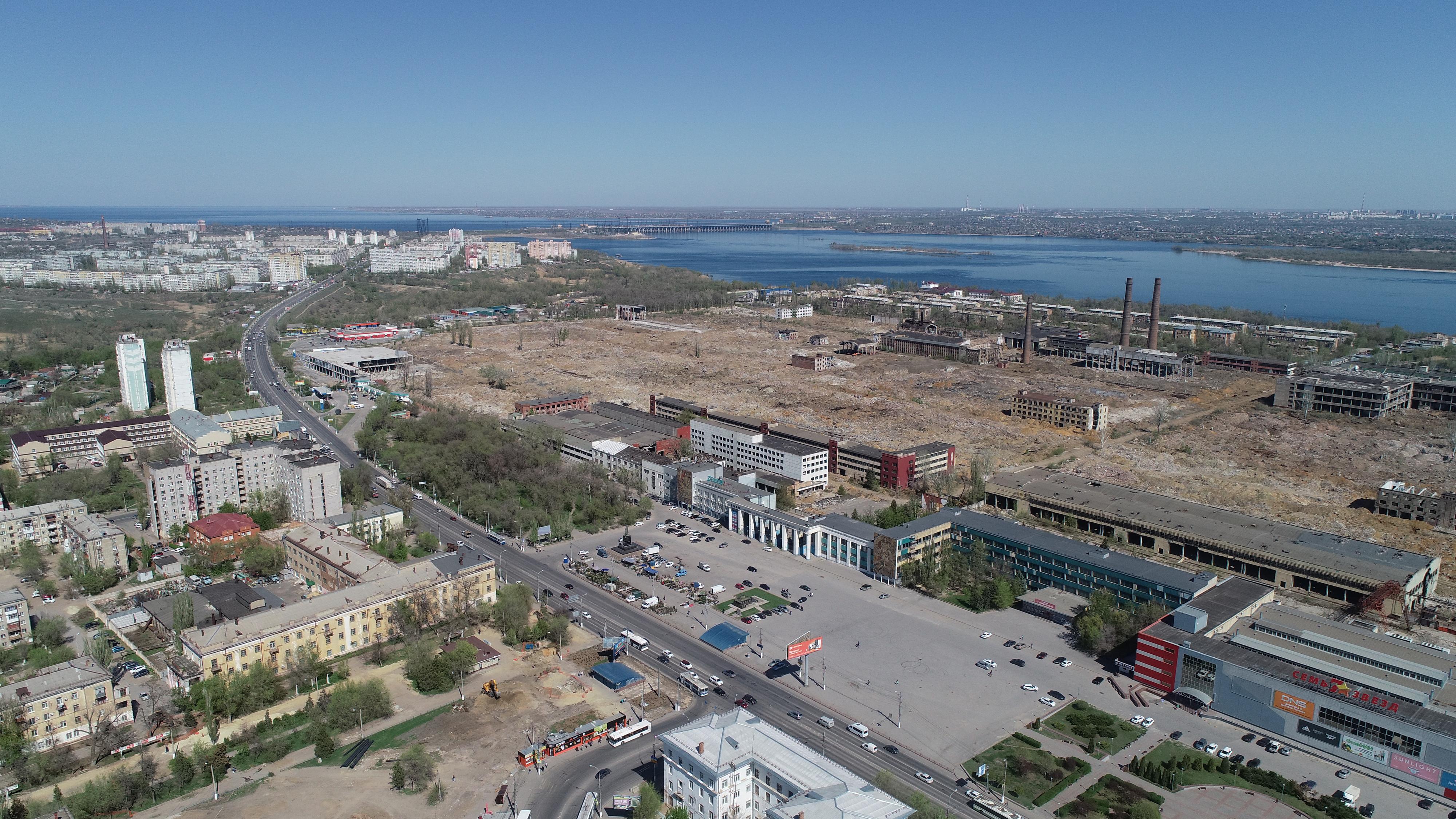 Волгоград в1. Волгоград тракторный завод 2022. Волгоград Тракторозаводский завод. Тракторный завод в Волгограде. ВГТЗ Волгоградский тракторный завод.