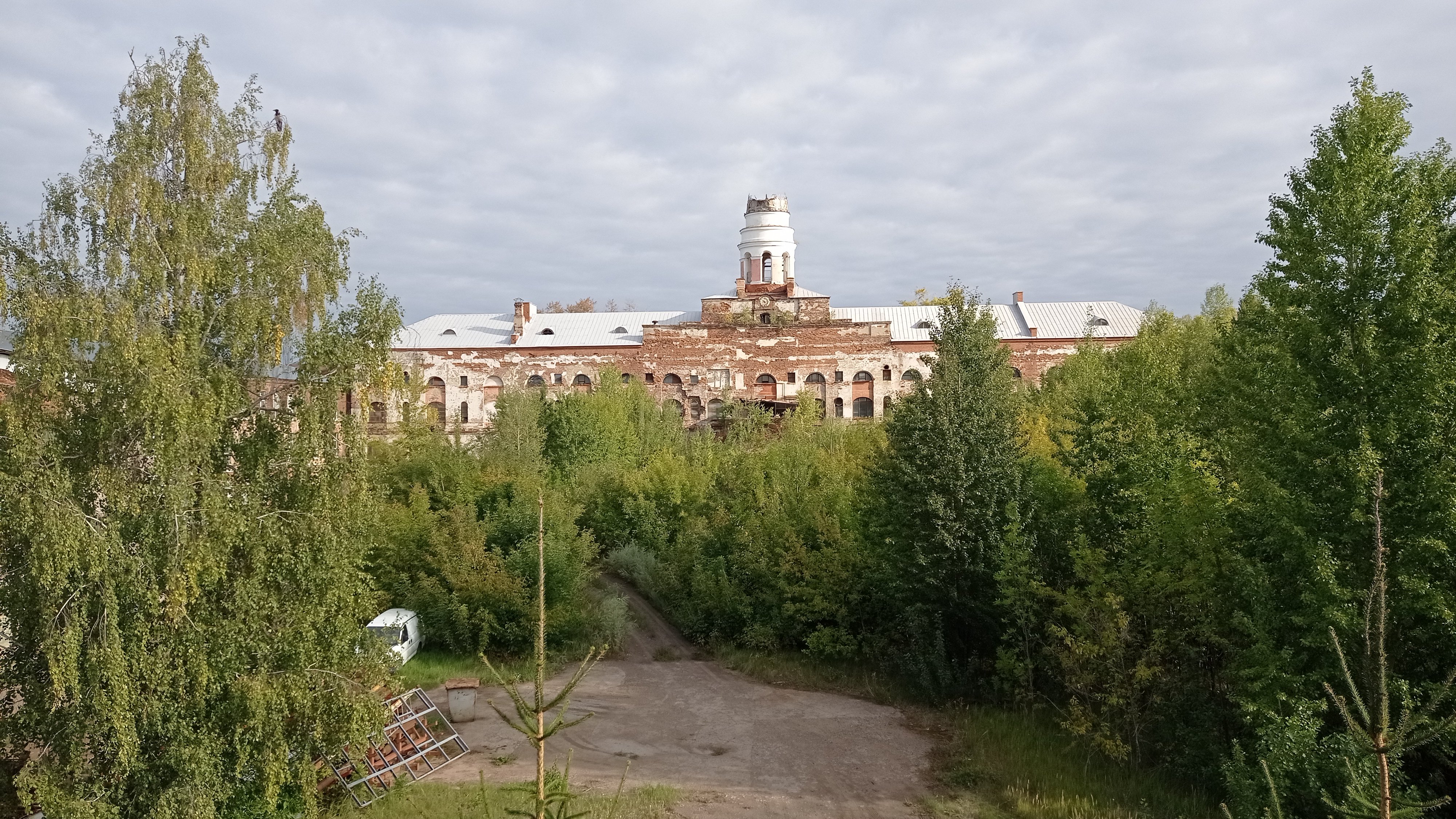 Главный корпус Ижевского оружейного завода
