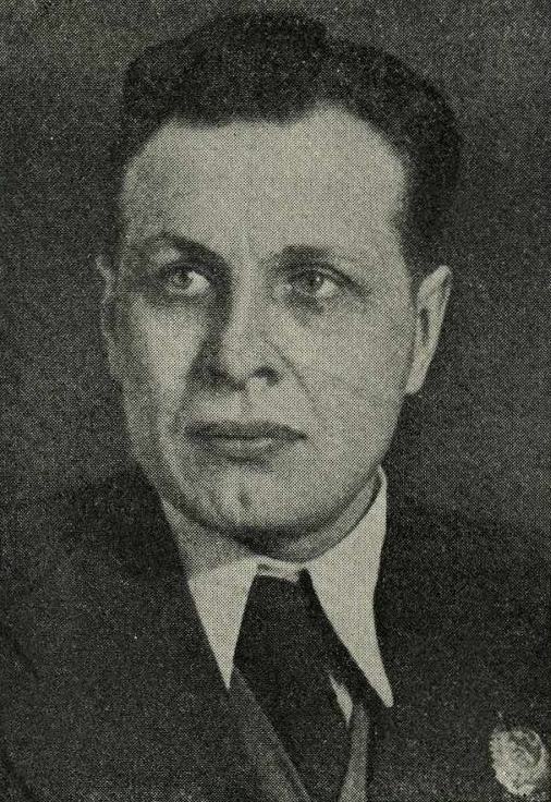 Лауреат Сталинской премии А. Н. Душкин.