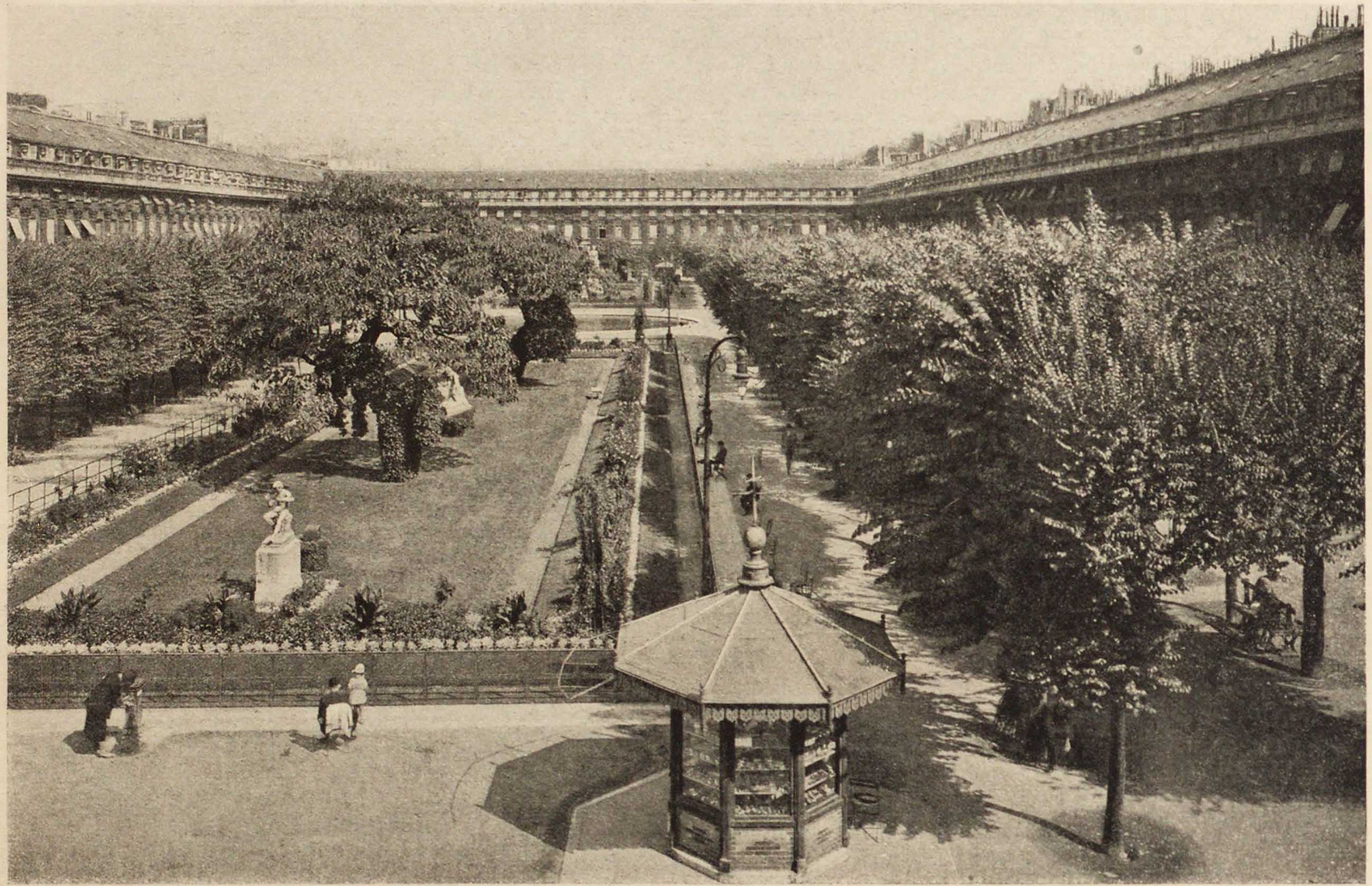 56. Палэ Ройяль. Сад. Jardins du Palais Royal