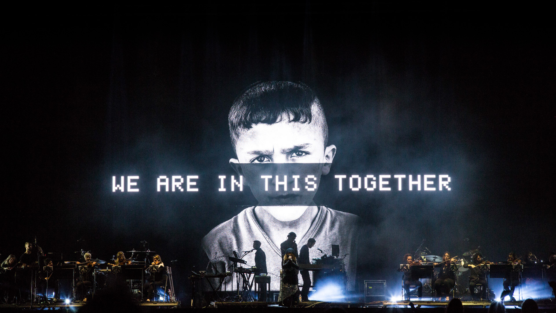 UVA, Massive Attack, тур по Европе