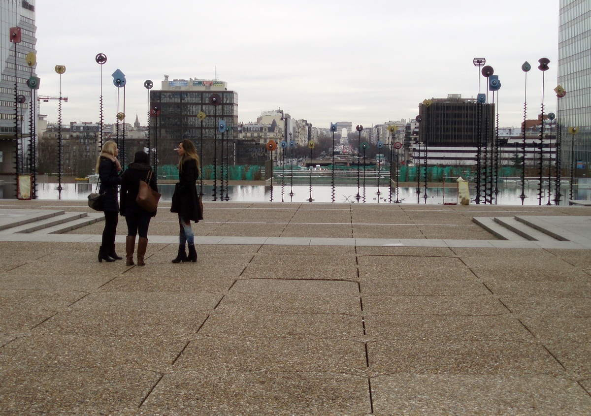 Квартал La Défense в Париже