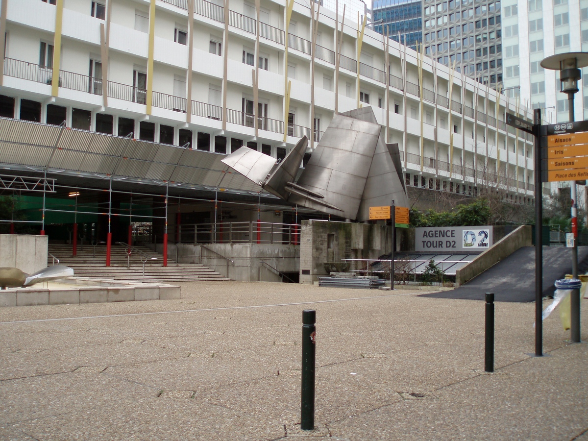 Квартал La Défense в Париже