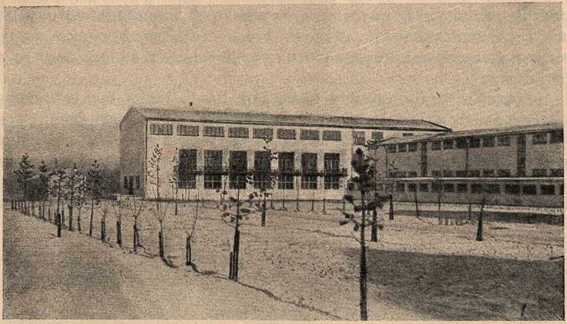 Школа в 1-м квартале соцгорода в Магнитогорске