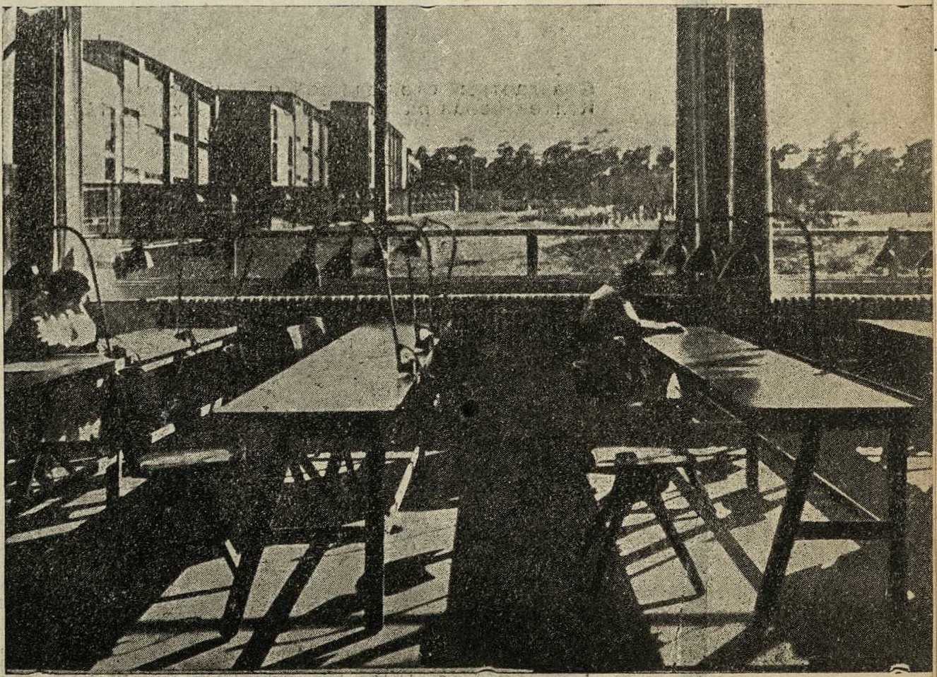 Читальный зал в школе профсоюзов в Бернау. Ганес Майер. 1929/30
