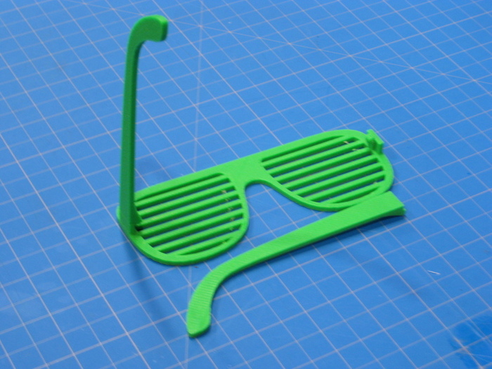 солнцезащитные очки, отпечатанные на 3D принтере