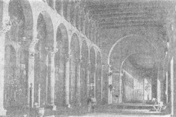 3. Дамаск. Мечеть ал-Валида, 708 г. Интерьер, план