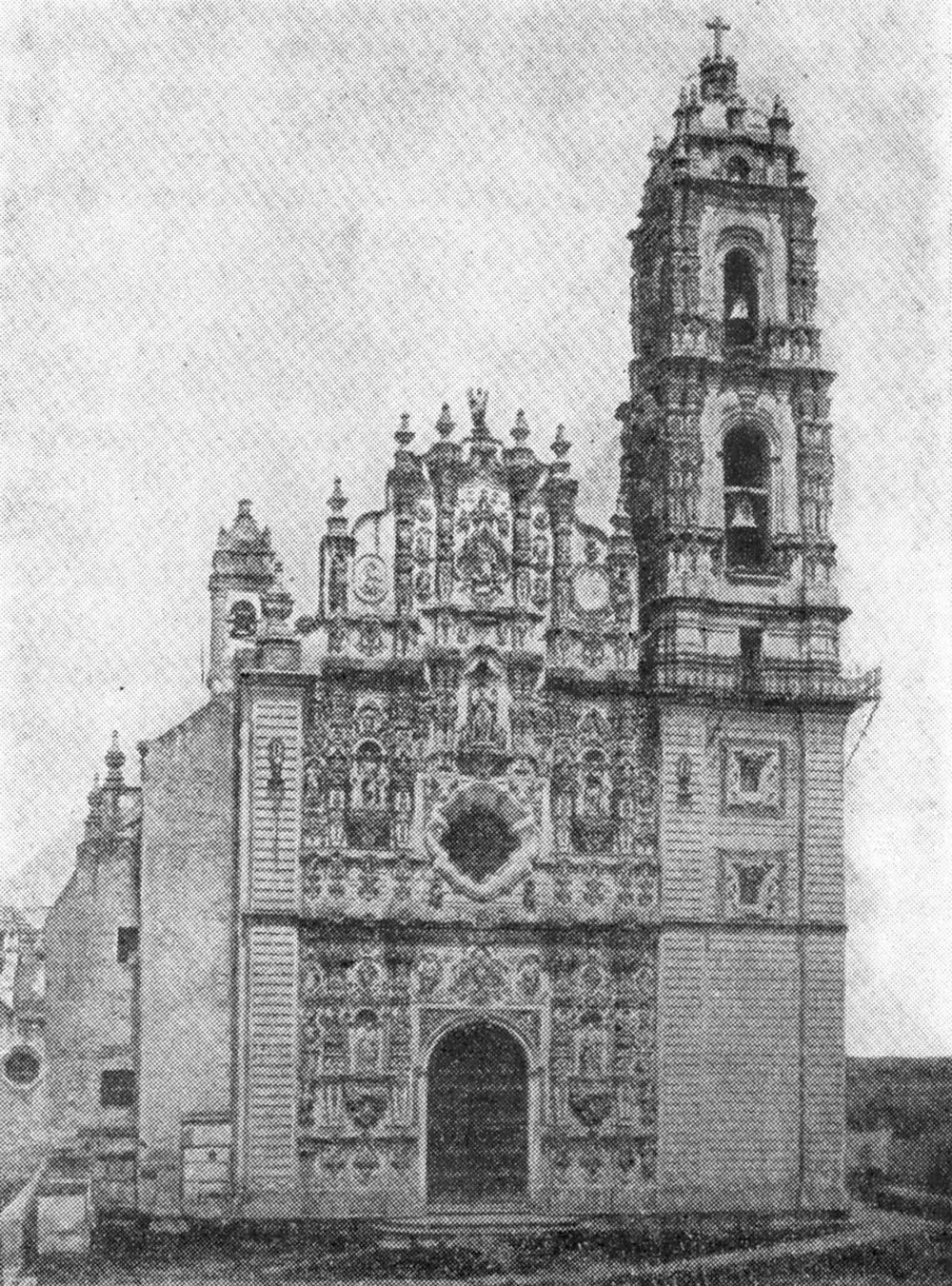 16. Тепоцотлан. Церковь Сан-Мартин, 1760—1762 гг. Фасад и фрагмент фасада