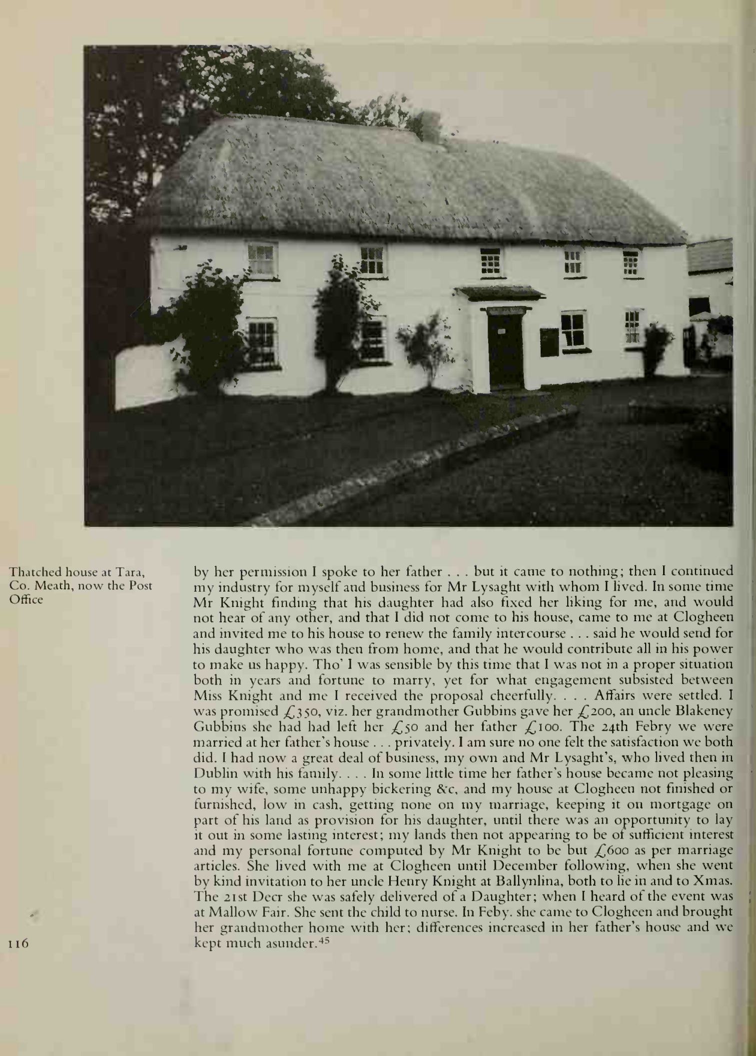 The Houses of Ireland : Domestic architecture from the medieval castle to the Edwardian villa / Brian de Breffny and Rosemary ffolliott ; Photographs by George Mott. — New York : The Viking Press, 1975