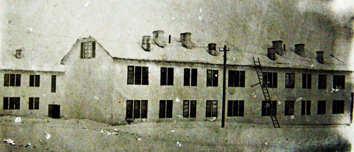 Фотоальбом приложений к генеральному проекту города Ижевска за 1935 год. Том 1