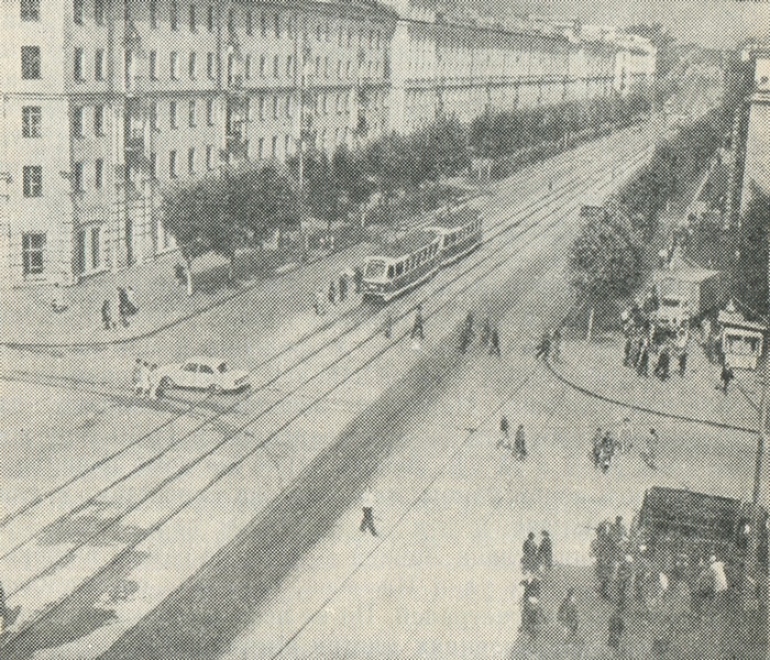 Улица Ленина — одна из самых широких и благоустроенных улиц Ижевска.