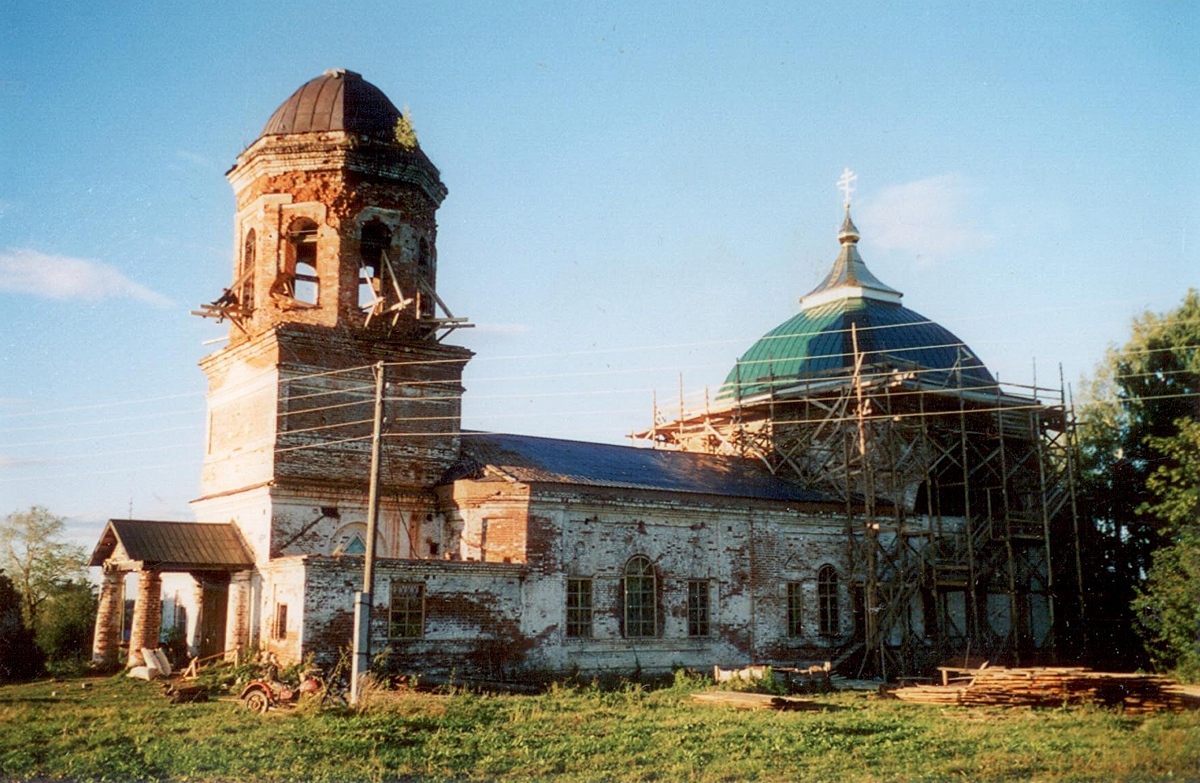 Церковь Спаса (Свято-Никольский храм), село Данилово, Киясовский район Удмуртской Республики