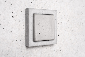 Sekhina: выключатели и розетки из бетона